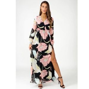Wondrous Water Lilies Black Floral Print Maxi Dress Lulus Size: M